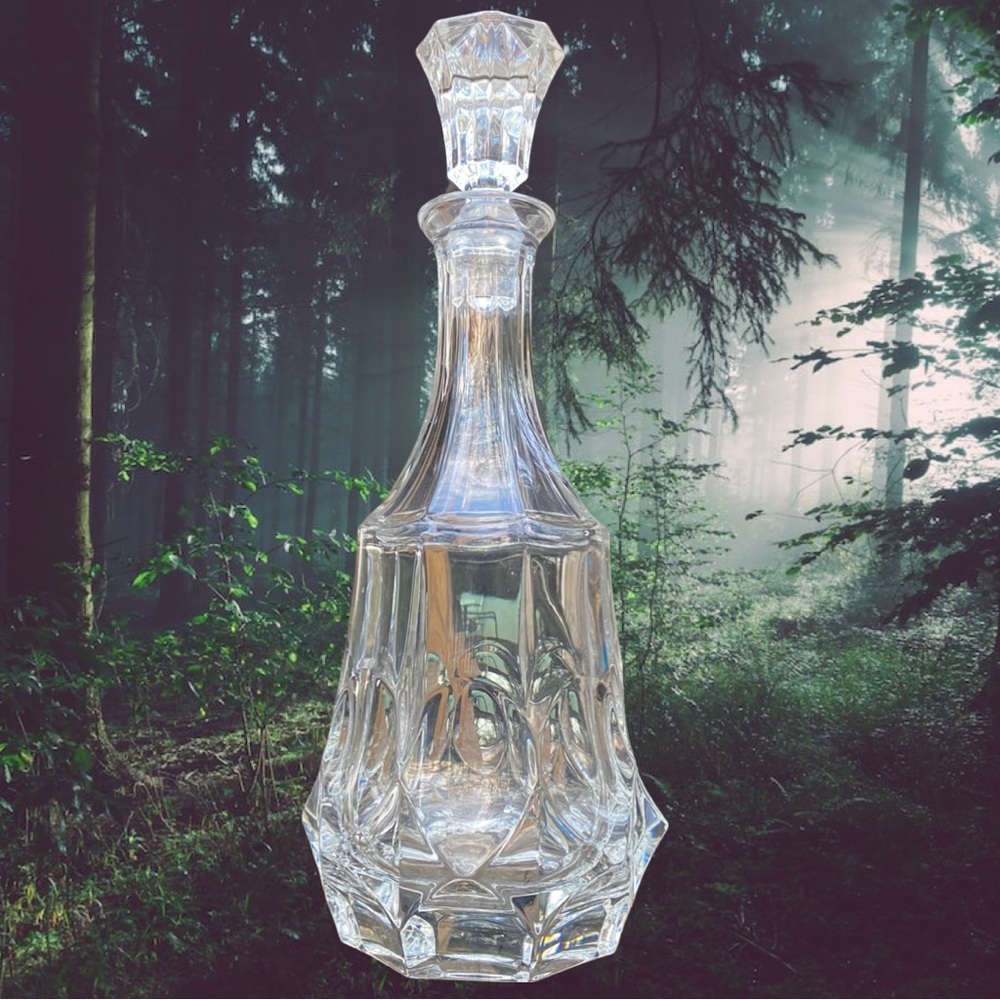 Vintage Crystal Decanter w/ Stopper